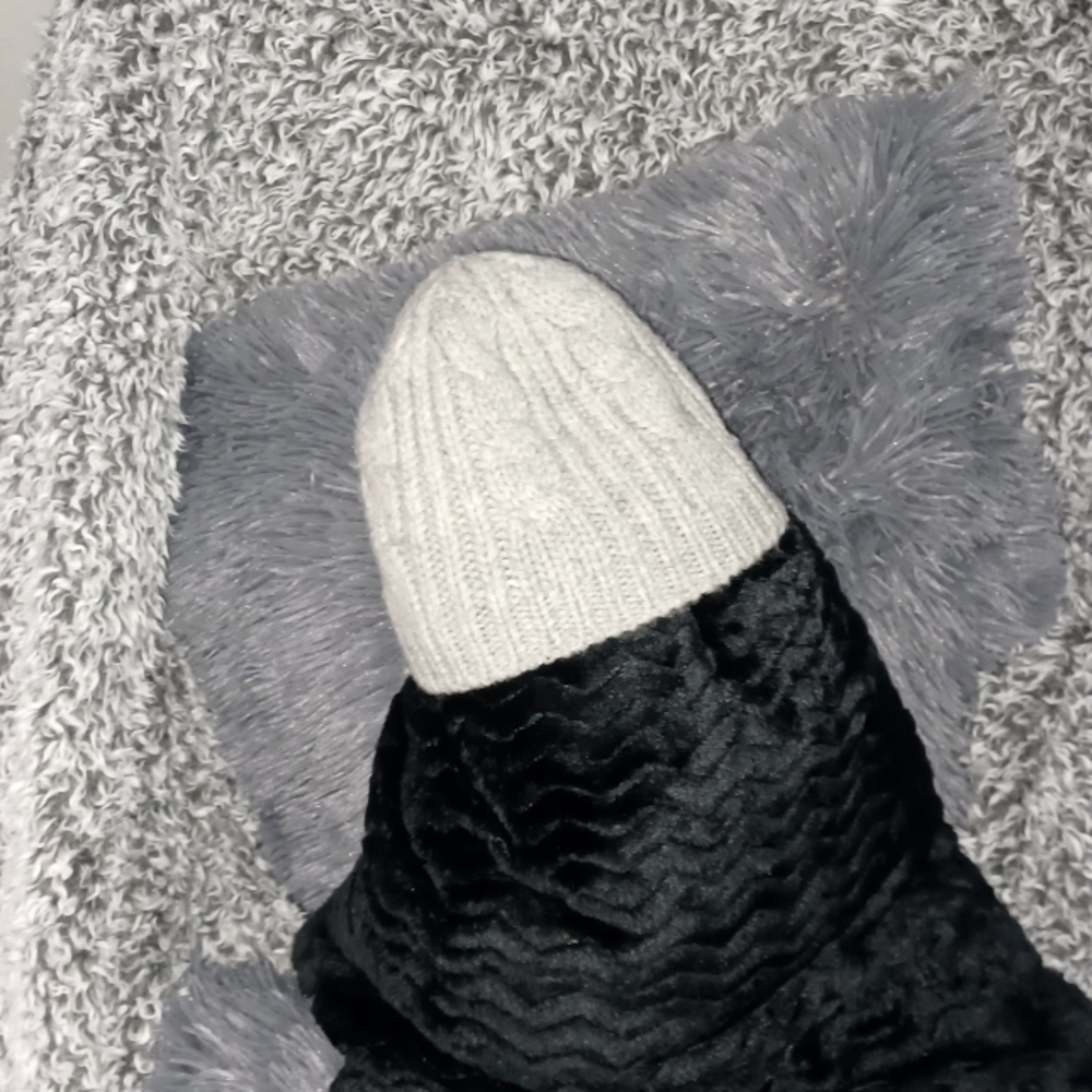 BANANA REPUBLIC BEANIE. Rabbit not for sales just hat prop